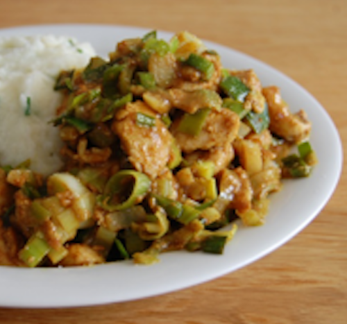 Kipcurry met prei
